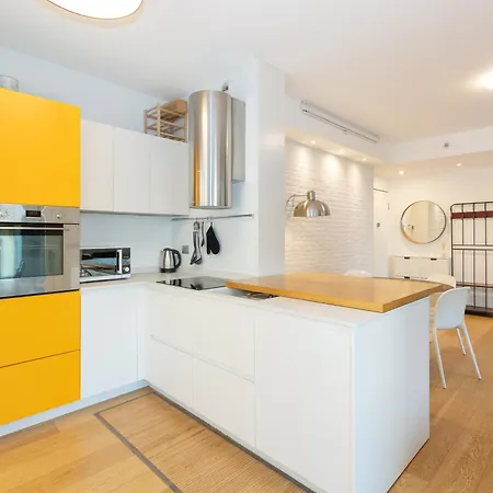Appartamento Elegante Trilocale Sui Navigli - Mirable Pm