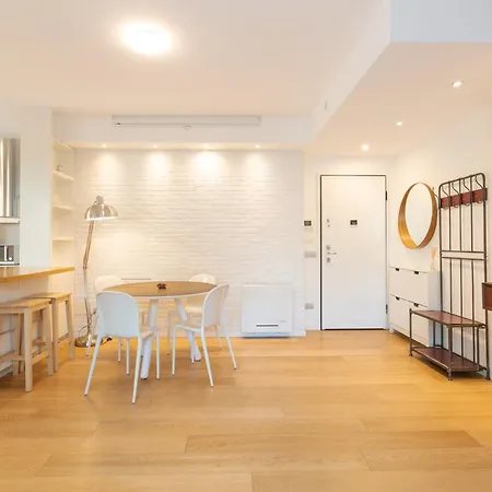Appartamento Elegante Trilocale Sui Navigli - Mirable Pm Milano